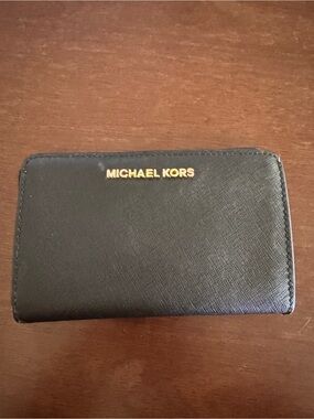 Michael Kors Black Saffiano Card Holder with Gold Logo